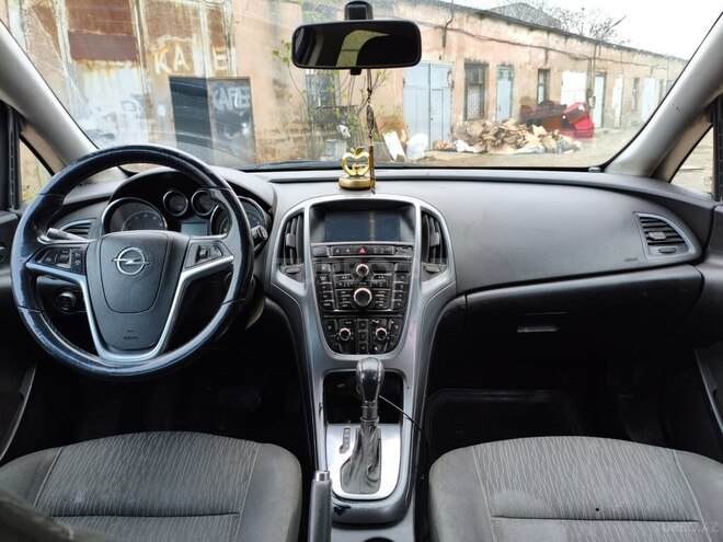 Opel Astra-6