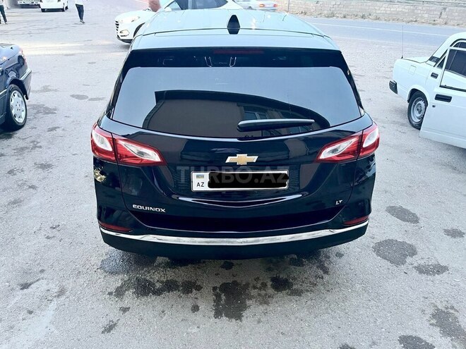 Chevrolet Equinox-2
