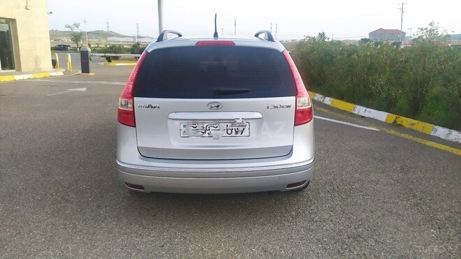 Hyundai i30-4