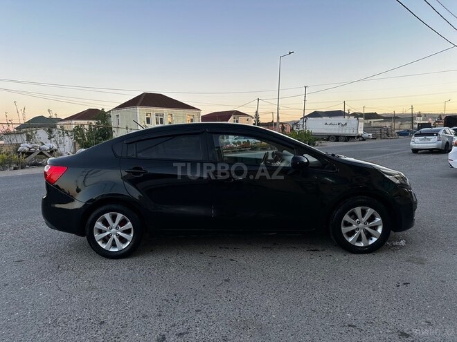 Kia Rio-7