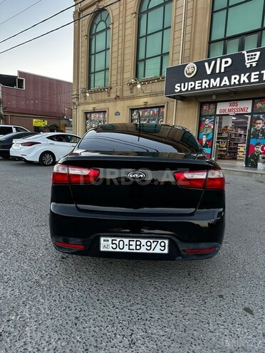 Kia Rio-4