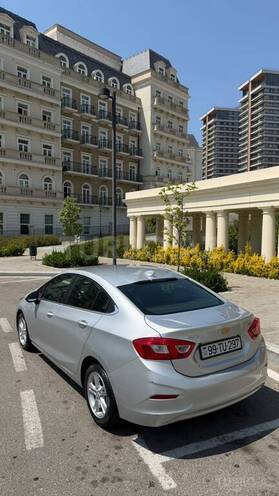 Chevrolet Cruze-10