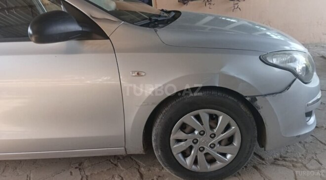 Hyundai i30-7