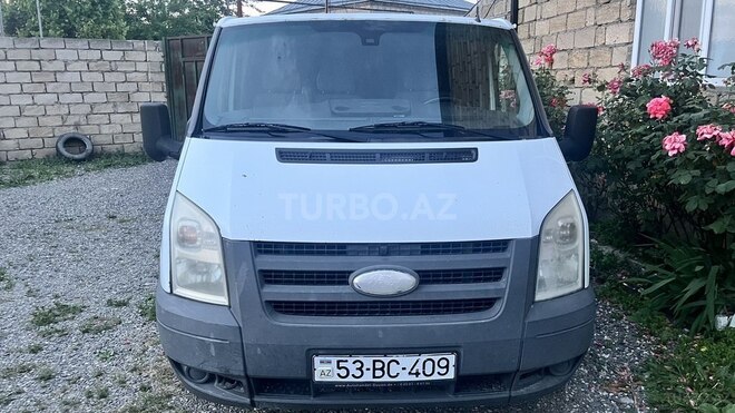 Ford Transit-1