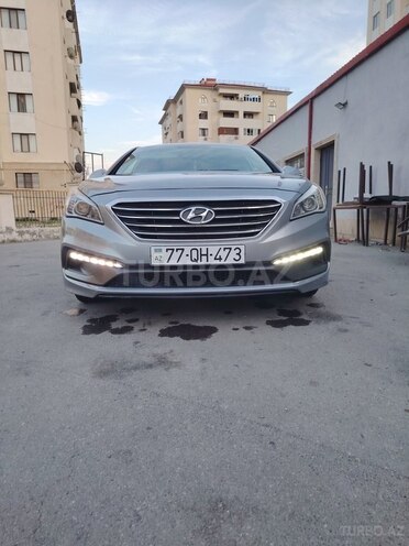 Hyundai Sonata-19