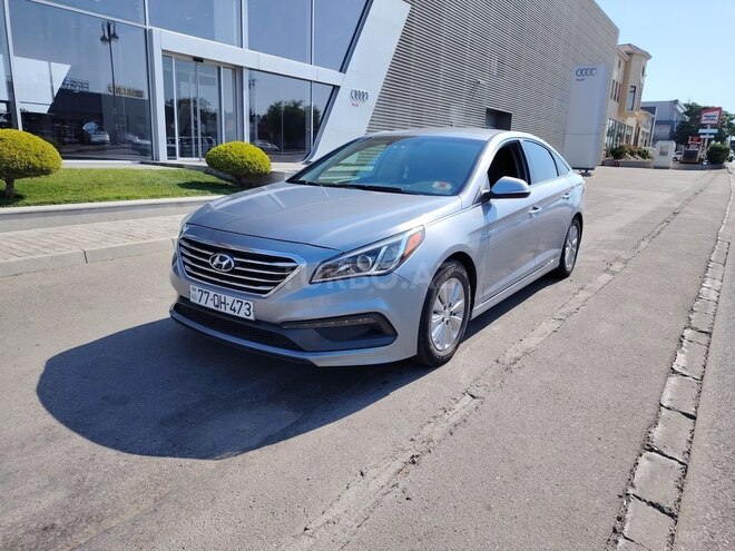 Hyundai Sonata-2