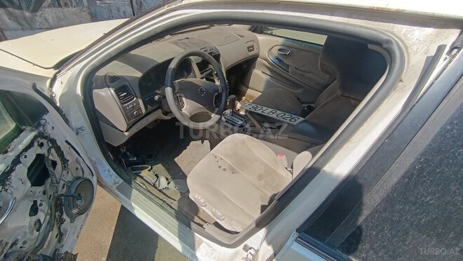 Nissan Maxima-3