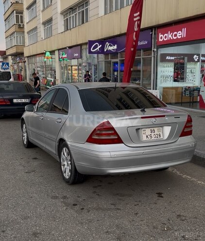 Mercedes C 240-4