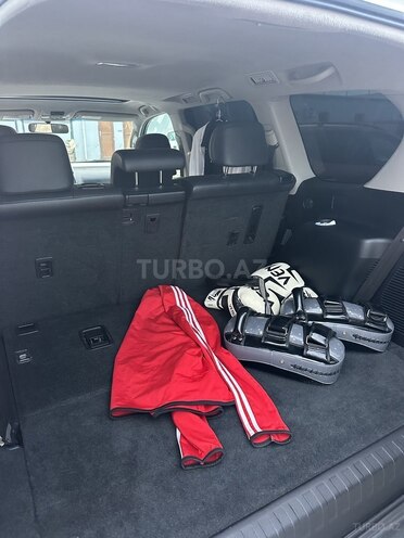 Toyota Land Cruiser Prado-18