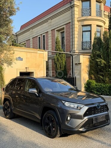 Toyota RAV4-2