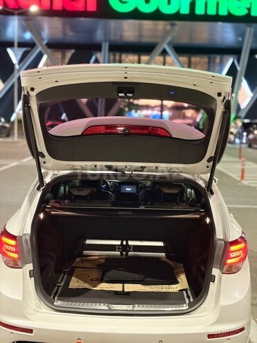 Hyundai i40-11