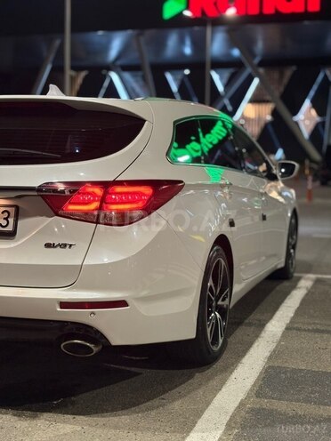 Hyundai i40-4
