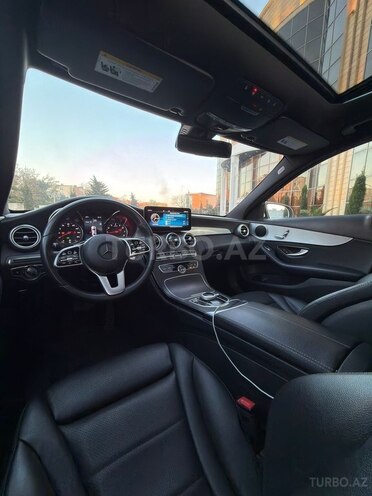 Mercedes C 300-9