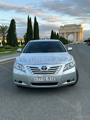 Toyota Camry-2