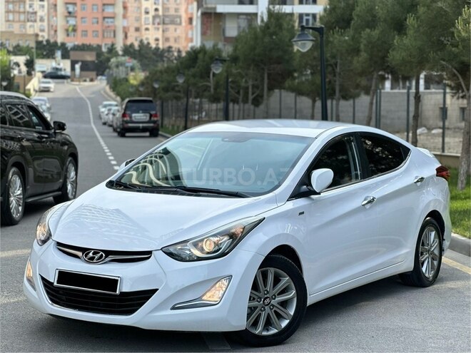 Hyundai Avante-5