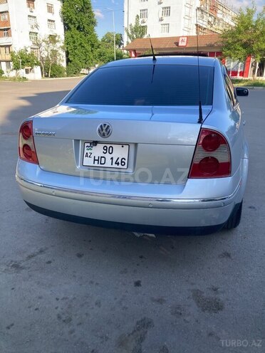 Volkswagen Passat-3