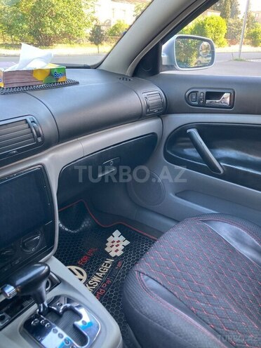 Volkswagen Passat-9