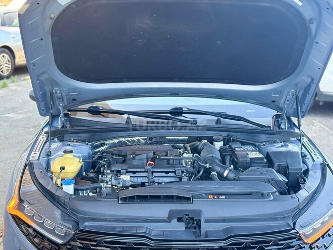 Kia K5-10
