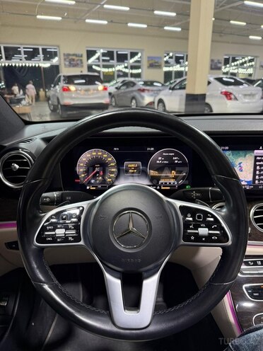 Mercedes E 350-18