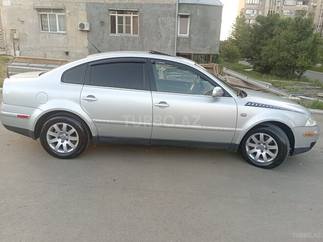 Volkswagen Passat-16