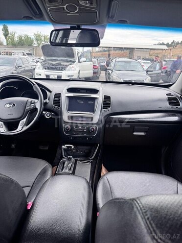 Kia Sorento-7