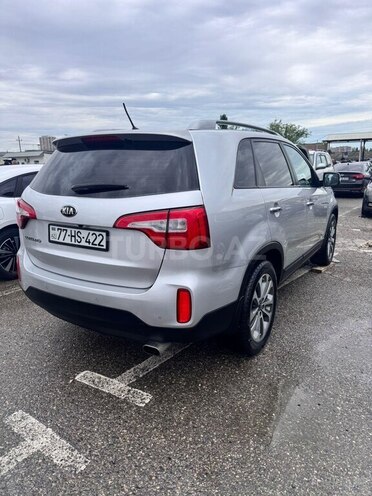 Kia Sorento-4
