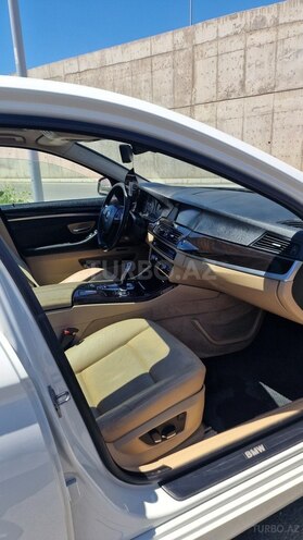 BMW 528-7