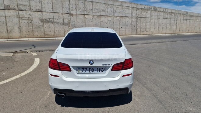 BMW 528-9