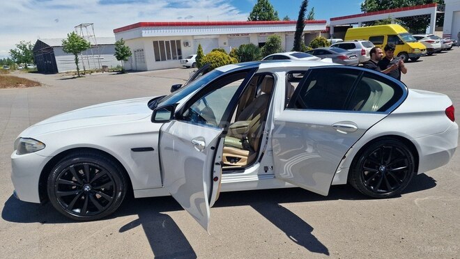 BMW 528-10