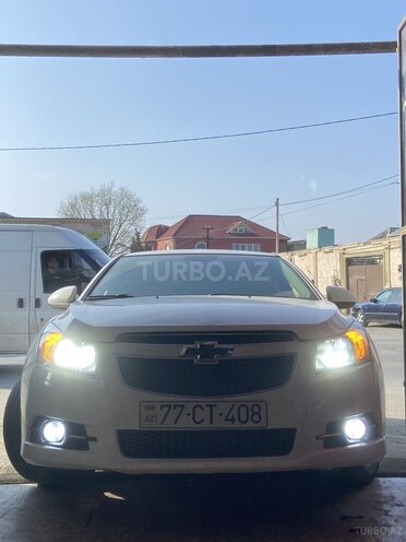 Chevrolet Cruze-2