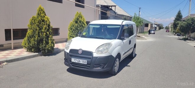 Fiat Doblo-5