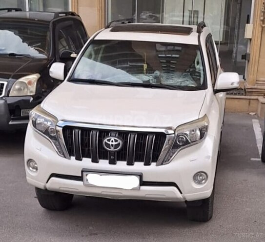 Toyota Land Cruiser Prado-6