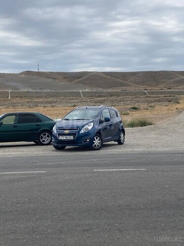 Chevrolet Spark-2