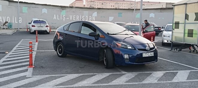 Toyota Prius-1