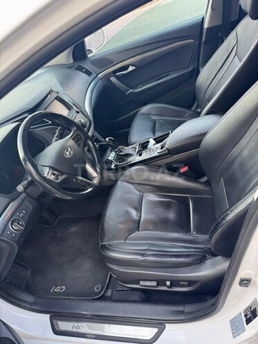 Hyundai i40-4