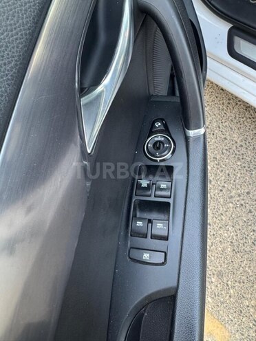 Hyundai i40-6
