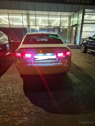 Hyundai Sonata-3