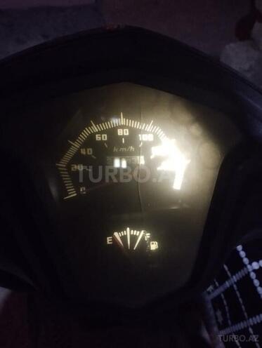 Suzuki GSX-S1000F-2