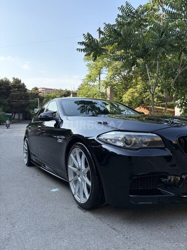 BMW 528-9