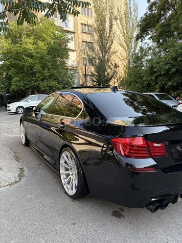 BMW 528-13