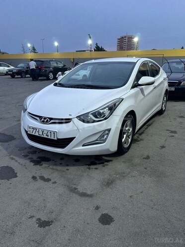 Hyundai Avante-1