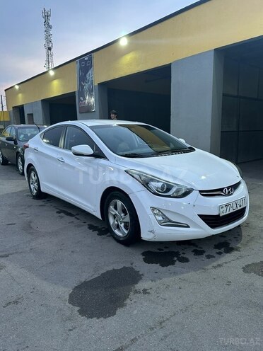 Hyundai Avante-2