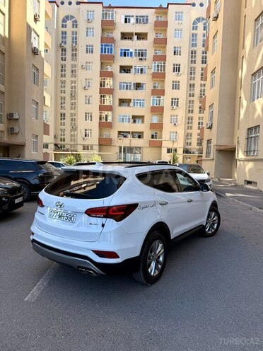Hyundai Santa Fe-3
