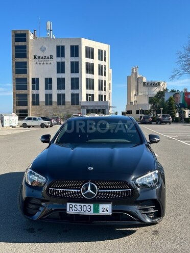 Mercedes E 300 de-1