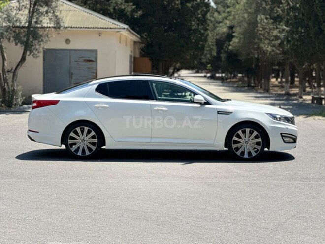 Kia Optima-5
