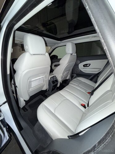 Land Rover RR Evoque-13