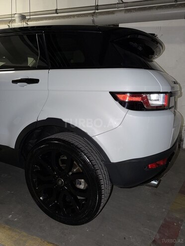Land Rover RR Evoque-5