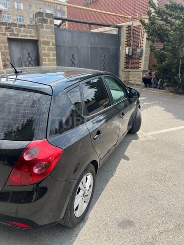 Kia Ceed-7