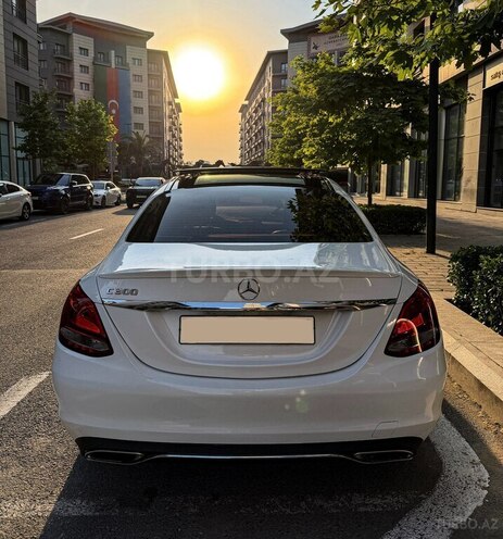 Mercedes C 300-4