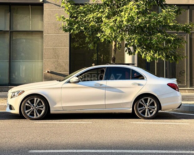 Mercedes C 300-13